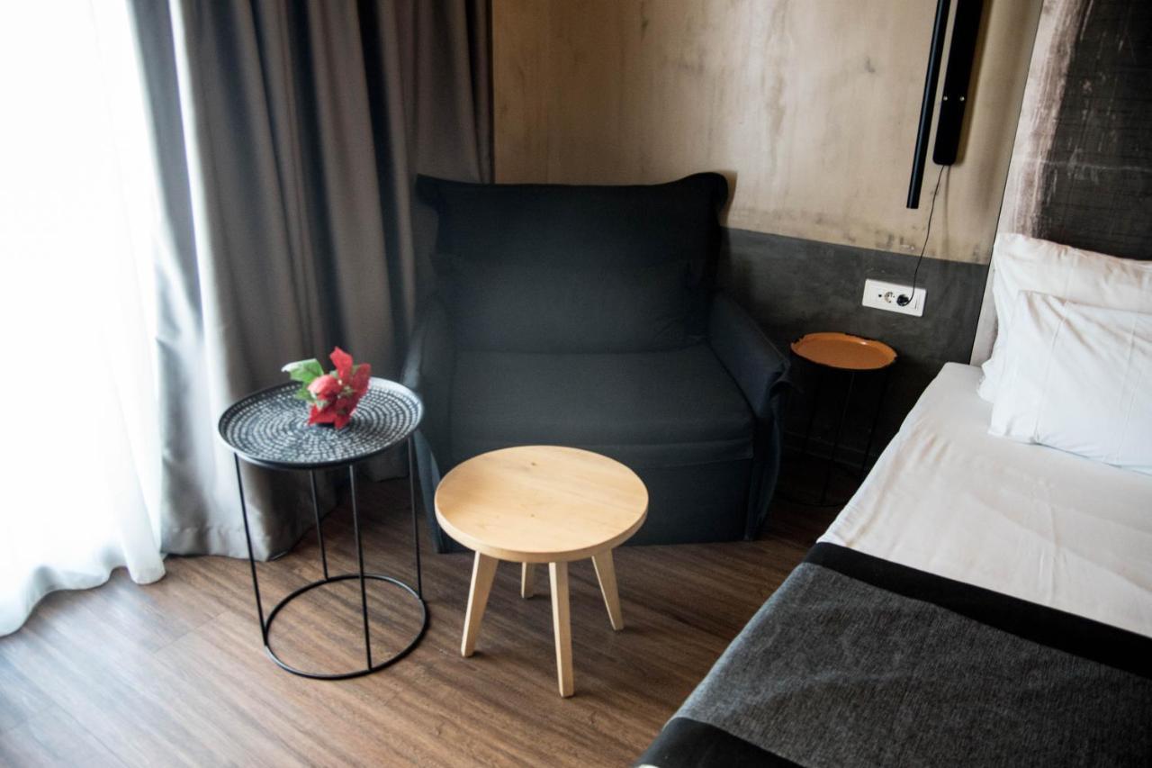 Adonis City Hotel Патра Экстерьер фото