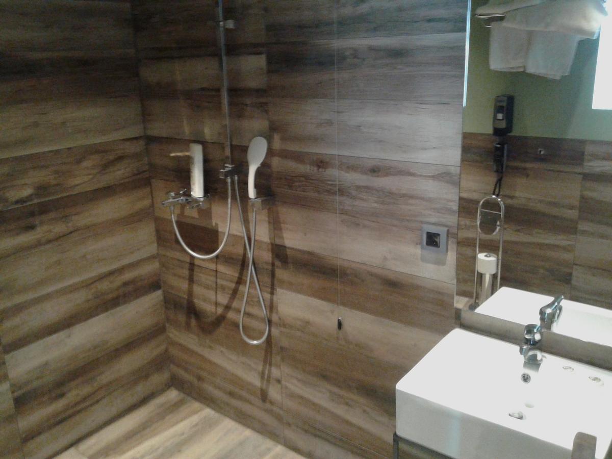 Adonis City Hotel Патра Экстерьер фото