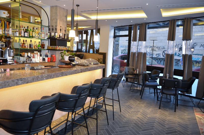 Adonis City Hotel Патра Экстерьер фото