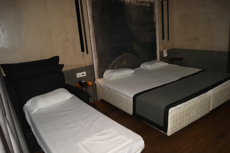 Adonis City Hotel Патра Экстерьер фото